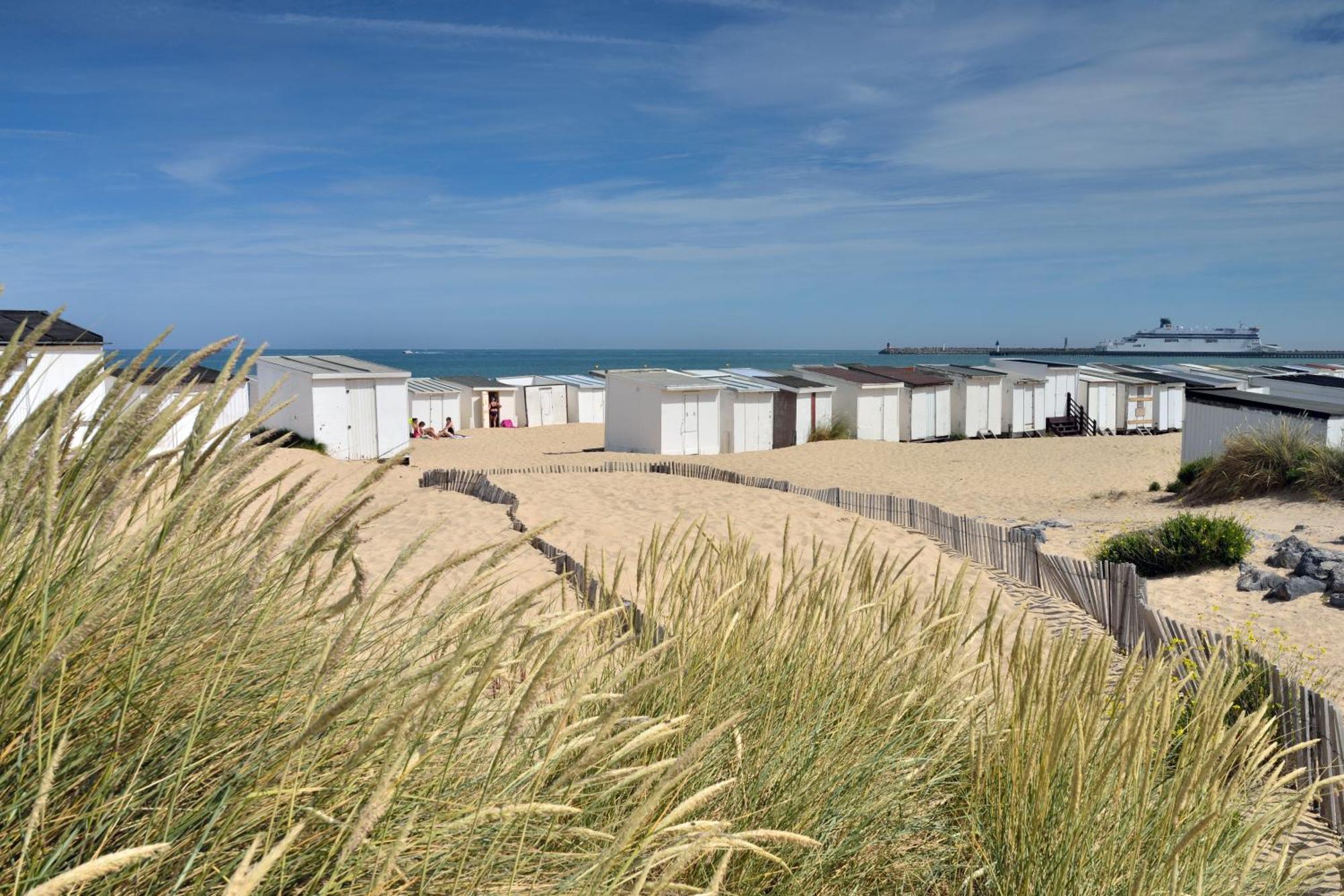 Calais Plage - Magnifique Studio - Front De Mer Esterno foto